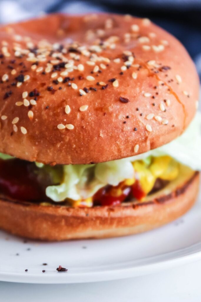 hamburger on a plate