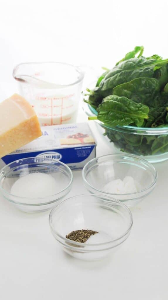 ingredients to make creamed spinach