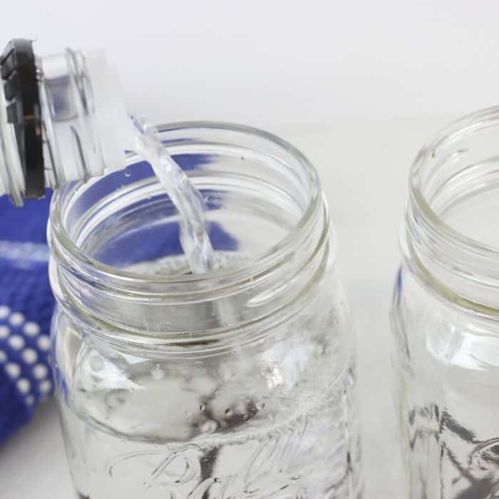 Instant Pot Vanilla Extract is such an easy way to make homemade vanilla extract. A quick and easy recipe that uses vodka to make vanilla extract. #instantpot #vanilla #extract #pressurecooker #recipe #howtomake #vodka #vegetableglycerin #vanillabean #gradeb #easy #best #extractrecipe vanilla extract with vodka